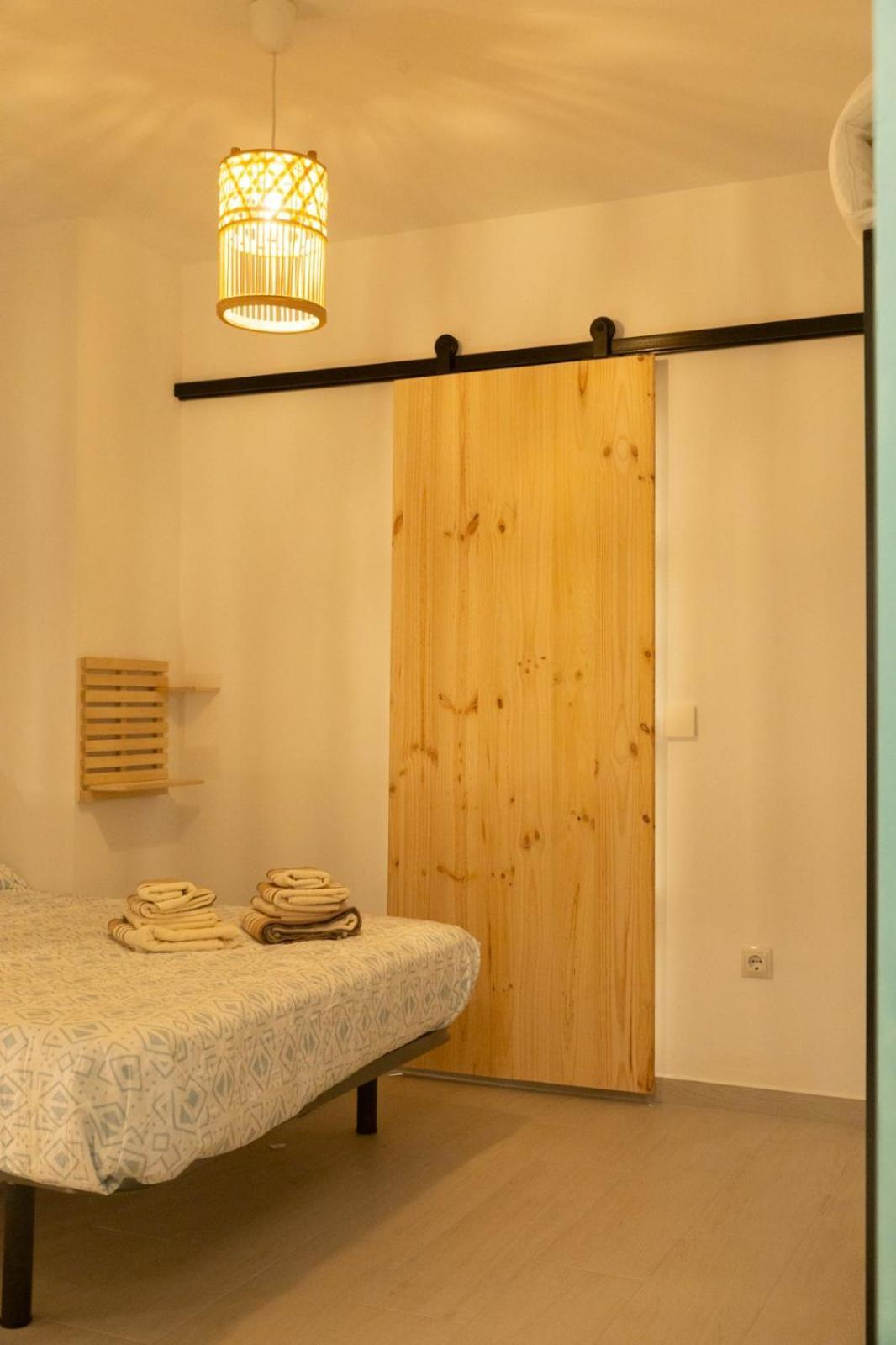 La Casa Del Poeta Apartment Аликанте Екстериор снимка